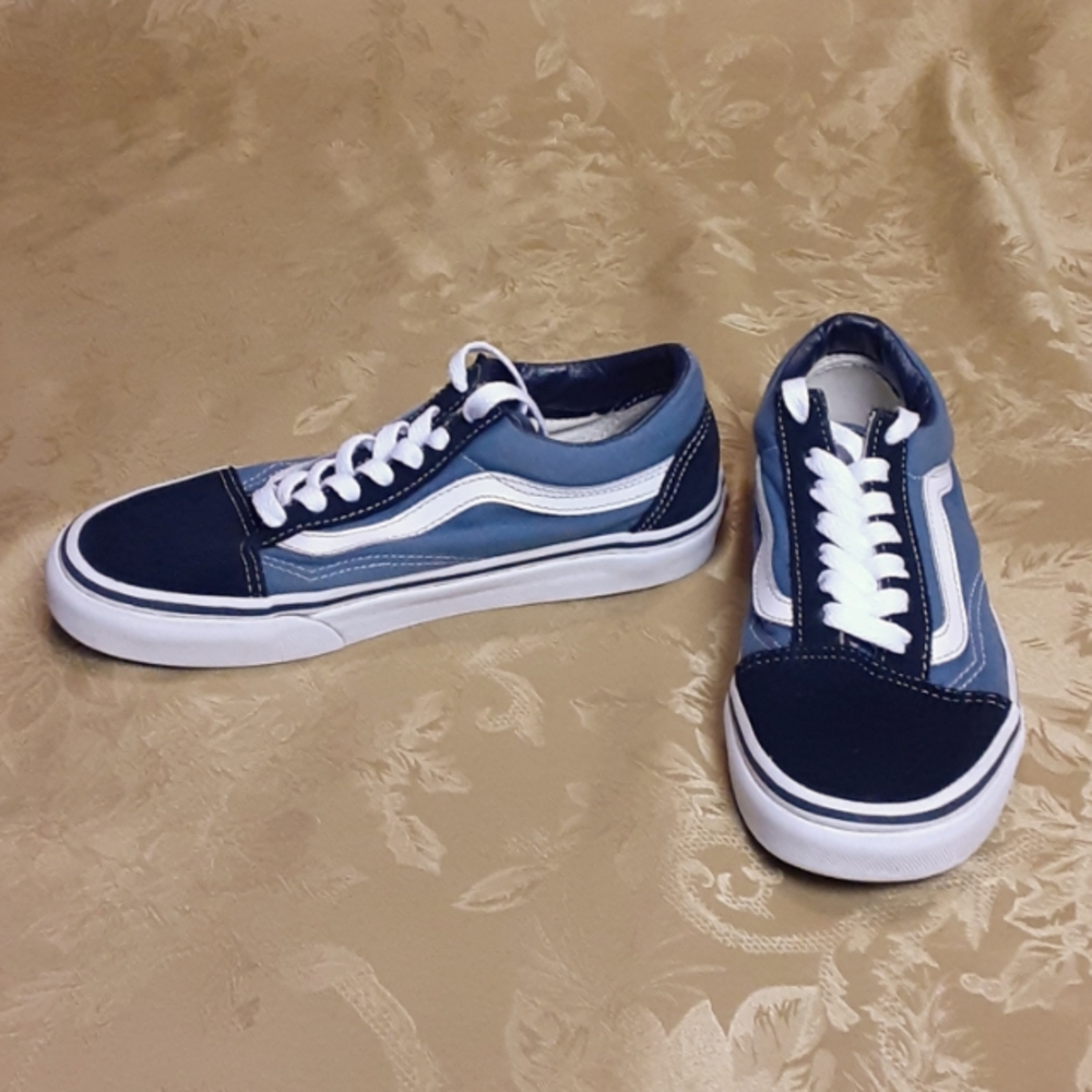 Stylish Women's Navy Sneakers
